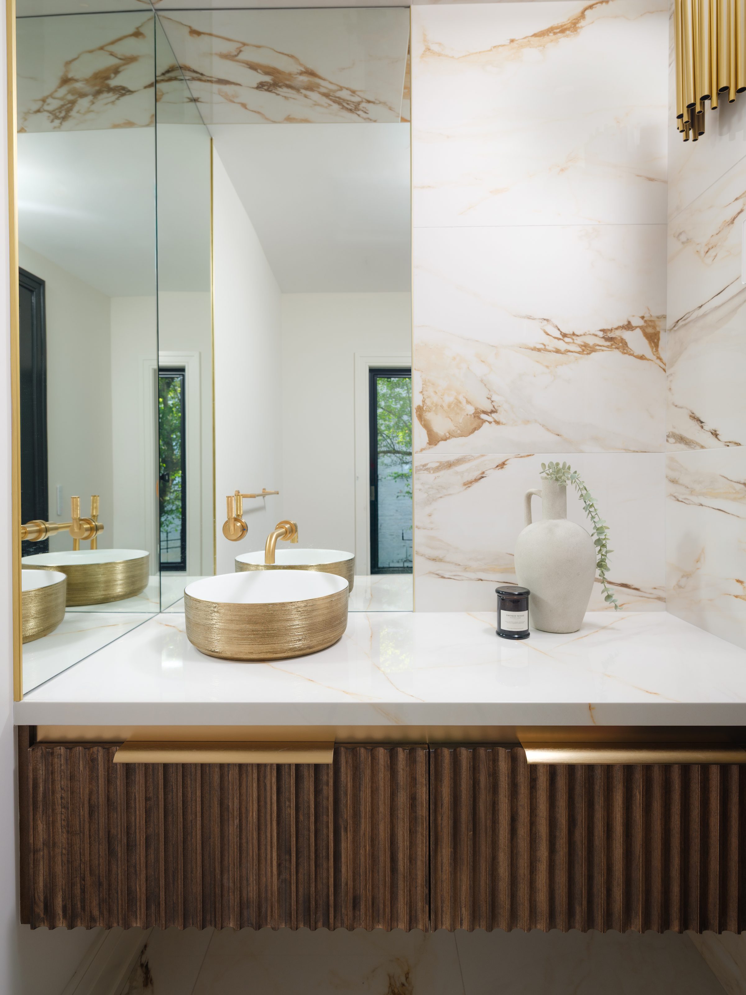 Powder room